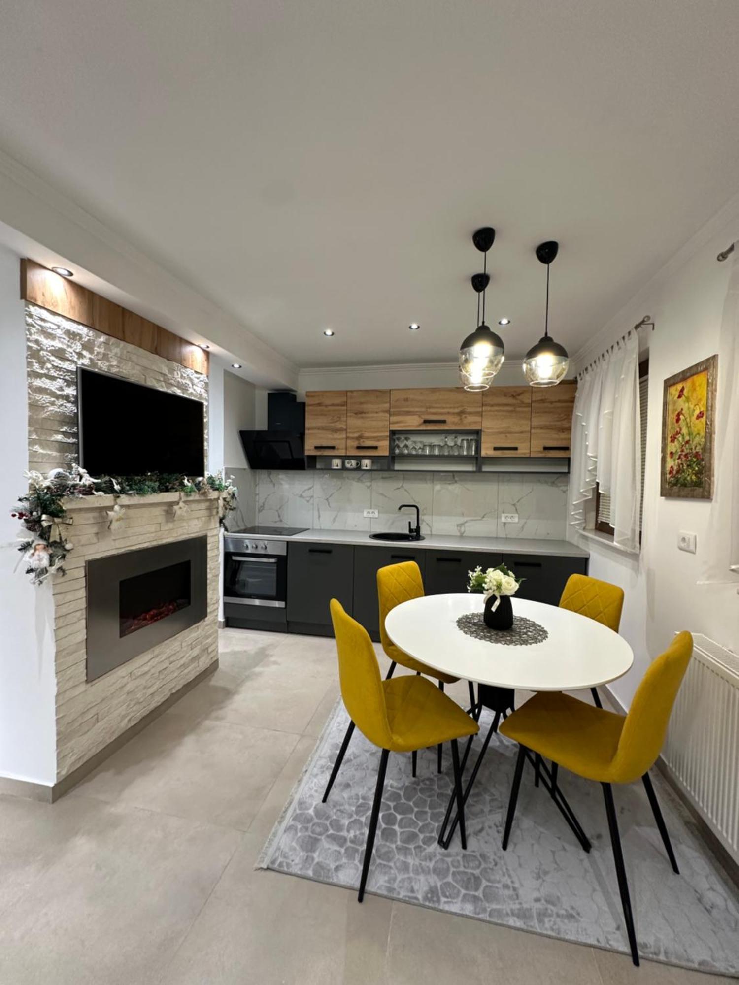 Apartman Lana Vlasic Exteriör bild