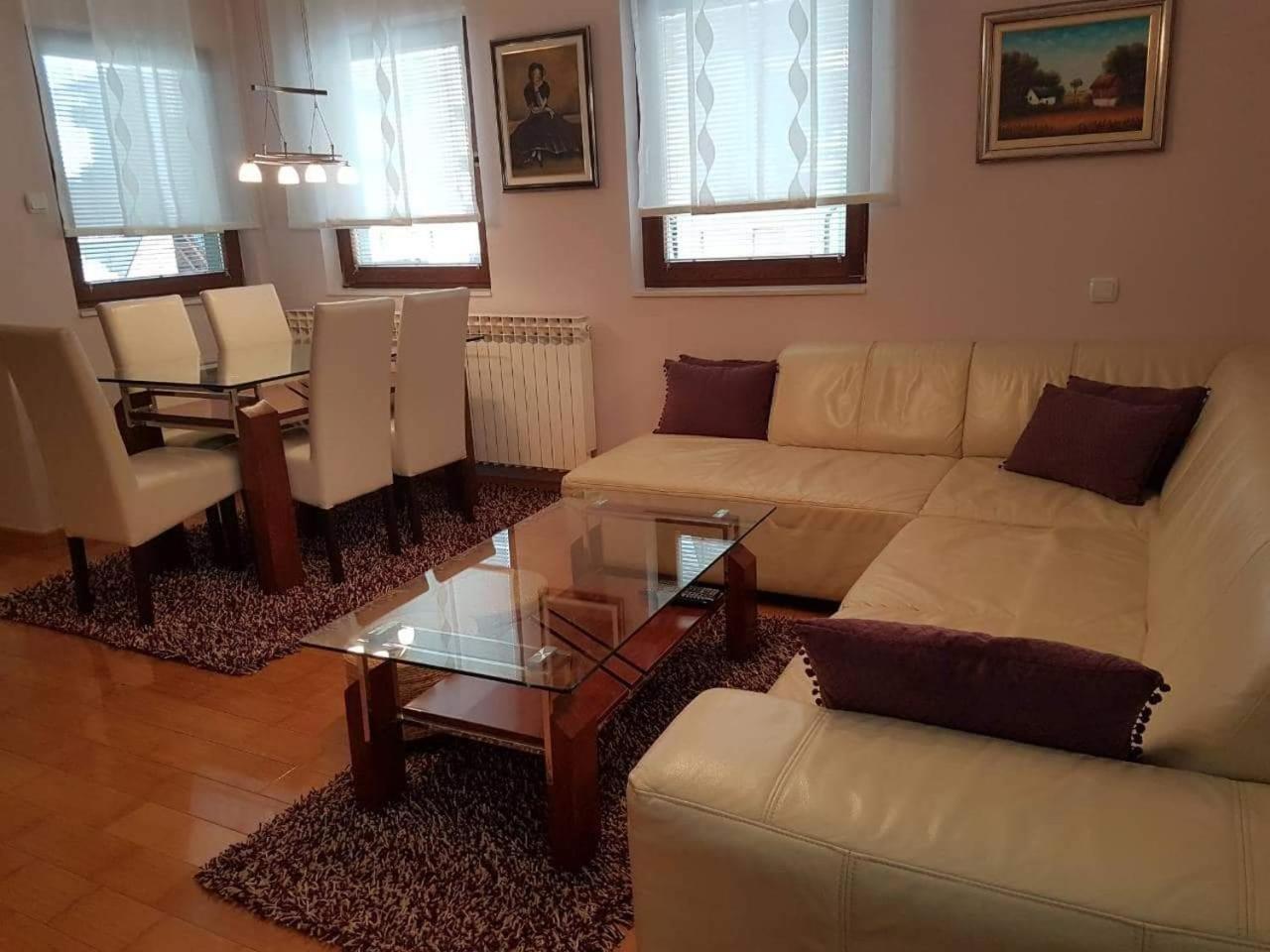 Apartman Lana Vlasic Exteriör bild